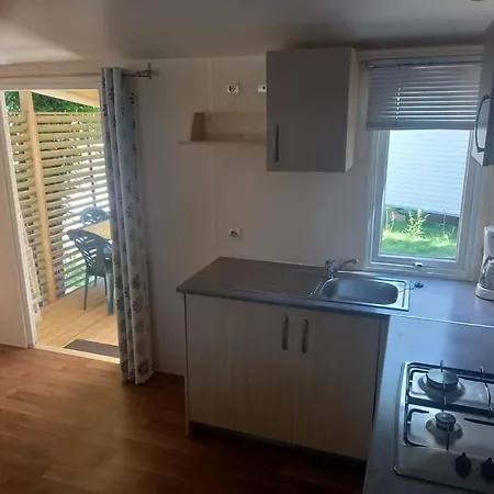 Famille Peeters קאמייר